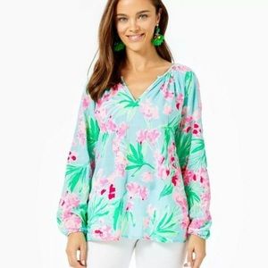 NWT Lilly Pulitzer Willa Top- Isn’t she lovely